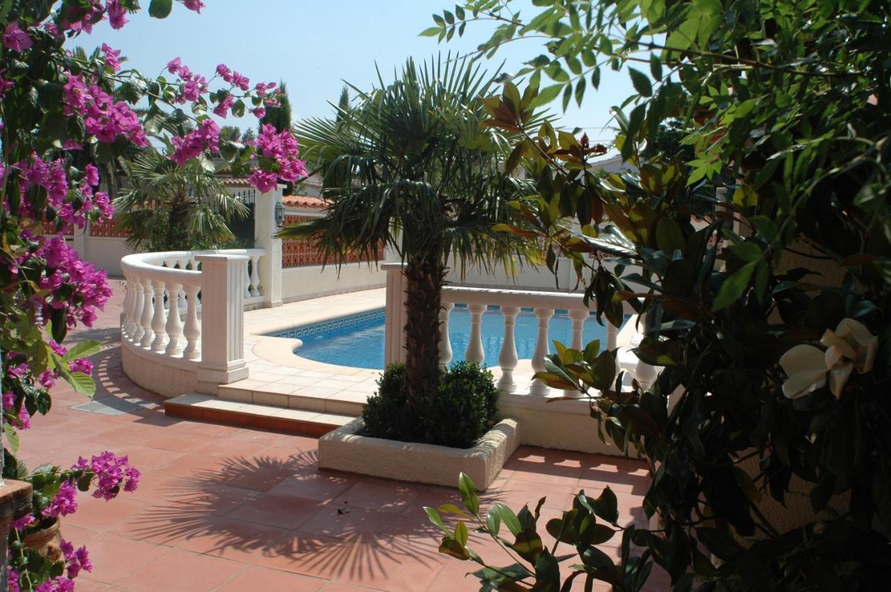 Villa Sol Empuriabrava Exterior foto