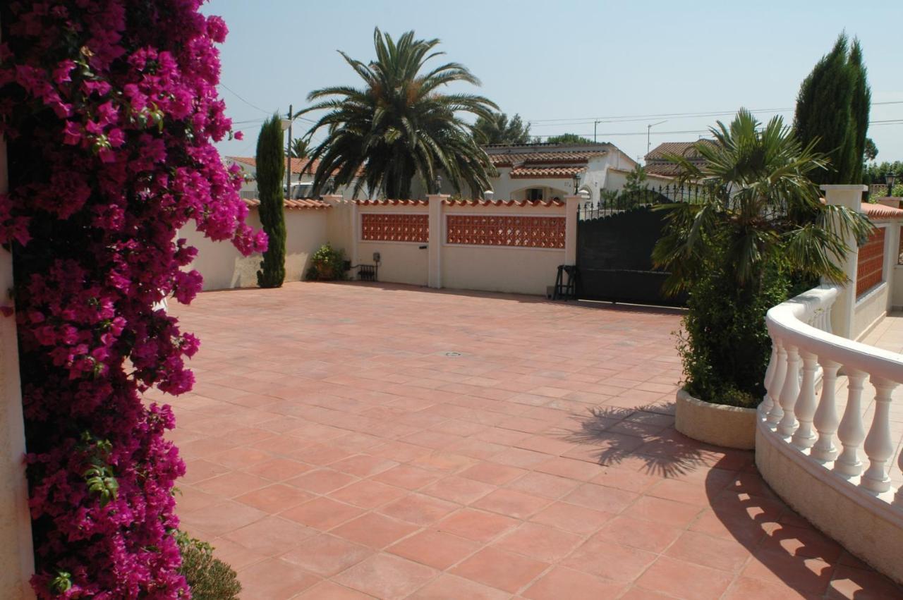 Villa Sol Empuriabrava Exterior foto